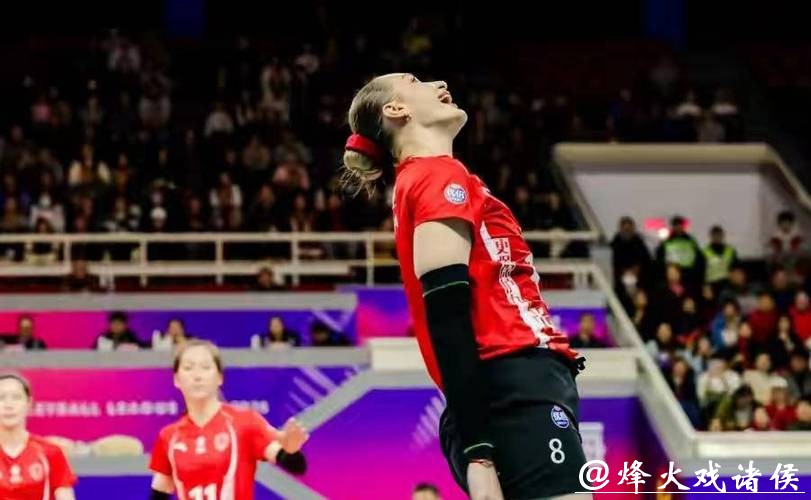断档严重!天津女排遭遇人才瓶颈,边攻手身高偏矮,新赛季冲击四强难题重重 断档严重!天津女排遭遇人才瓶颈,边攻手身高偏矮,新赛季冲击四强难题重重